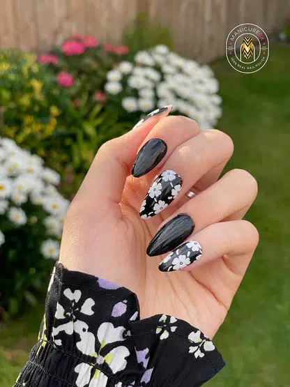 Midnight-Bloom nails