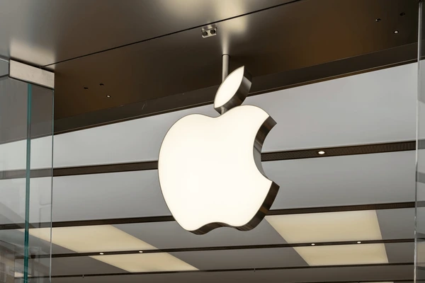 iOS 18.3